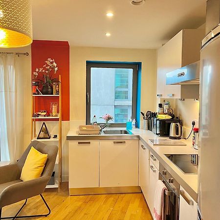 Skyview Apartment By Noknokstay - City Centre With Parking - Group, Family, Business シェフィールド エクステリア 写真
