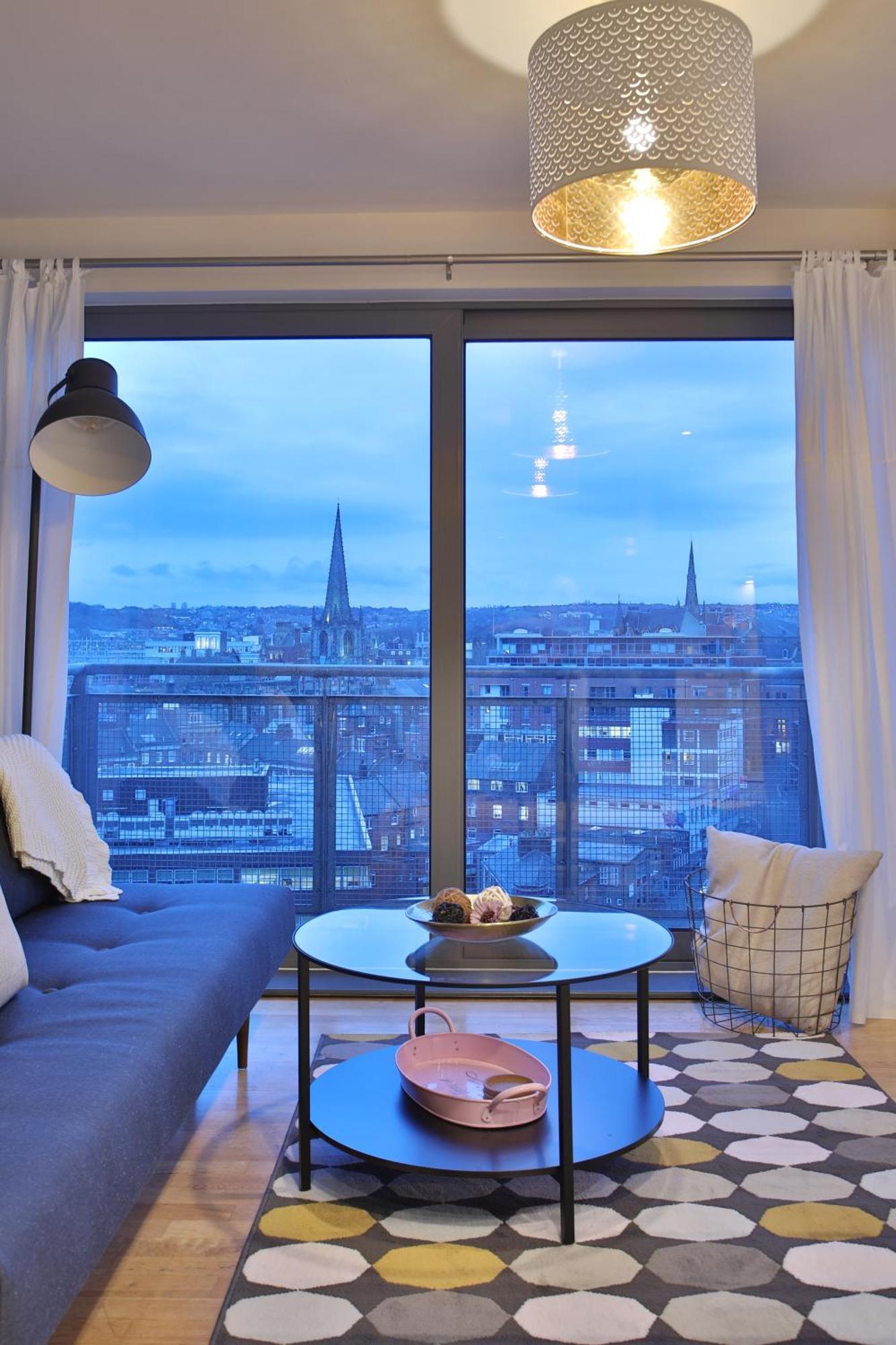 Skyview Apartment By Noknokstay - City Centre With Parking - Group, Family, Business シェフィールド エクステリア 写真